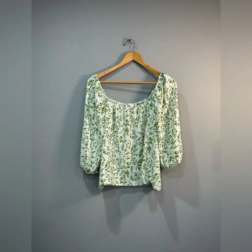 White If She Loves Floral Peasant Blouse Size L - Picture 3 of 5